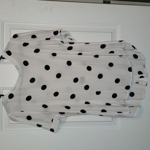 🔆 3/25 Sale Lovely Loft Polka Dot Top
